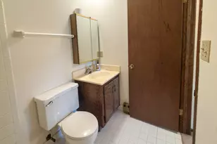 320 E Pleasant St, Oconomowoc, WI 53066 - Photo 22