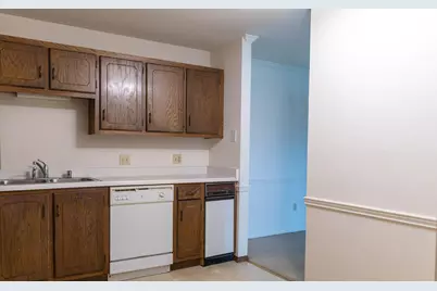 320 E Pleasant St #106, Oconomowoc, WI 53066 - Photo 20