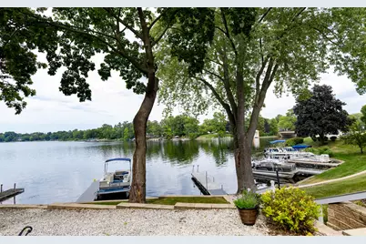 320 E Pleasant St #106, Oconomowoc, WI 53066 - Photo 1