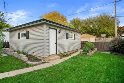 4518 S Howell Ave, Milwaukee, WI 53207 - Photo 6