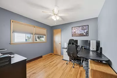 9003 W Schlinger Ave, West Allis, WI 53214 - Photo 12