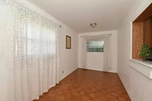 3019 W College Ave, Franklin, WI 53221 - Photo 8
