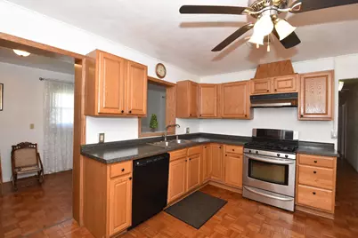 3019 W College Ave, Franklin, WI 53221 - Photo 4