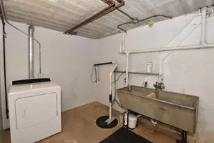 3019 W College Ave, Franklin, WI 53221 - Photo 22