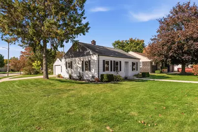 1203  Roseland Dr, Kewaskum, WI 53040 - Photo 2