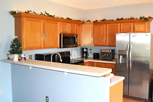 11210 W Gilbert Ave, Wauwatosa, WI 53226 - Photo 12