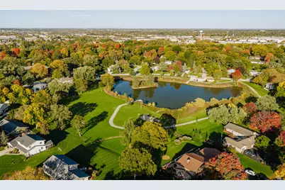 13380  Burlawn Pkwy, Brookfield, WI 53005 - Photo 50