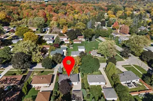 7213 Devonshire Ave, Greendale, WI 53129 - Photo 12