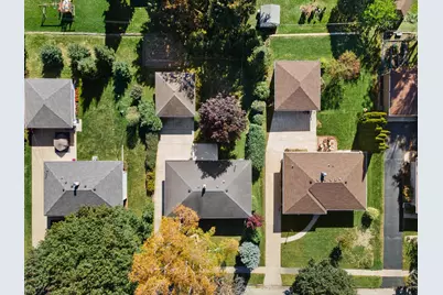7213  Devonshire Ave, Greendale, WI 53129 - Photo 10