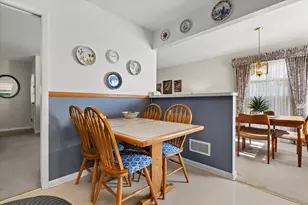7213 Devonshire Ave, Greendale, WI 53129 - Photo 32