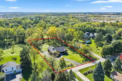 121  Glenwood Dr, Delavan, WI 53191 - Photo 12