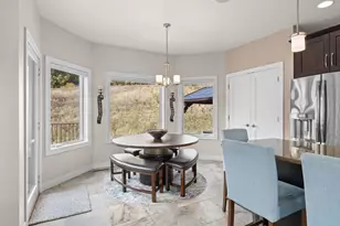 W6454 Willow Wood Ct, Onalaska, WI 54636 - Photo 12