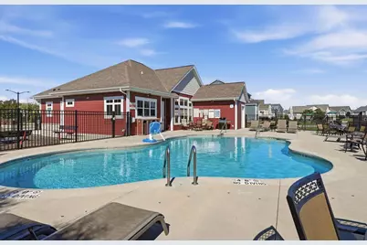 W136N6171  Weyer Farm Dr, Menomonee Falls, WI 53051 - Photo 26