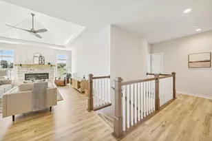9282 S Overlook Wy, Franklin, WI 53132 - Photo 6