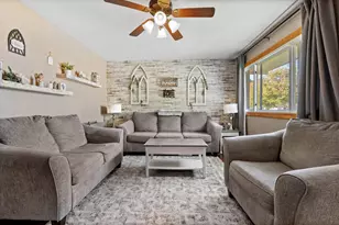 9017 Hulda Dr, Sturtevant, WI 53177 - Photo 4