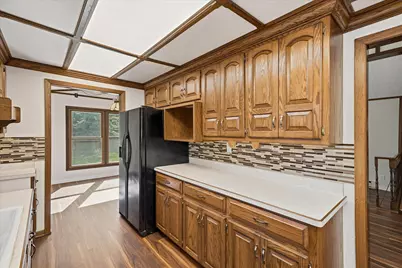 213  Rose Ln, Belgium, WI 53004 - Photo 8