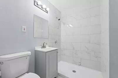 2910 N 17th St, Milwaukee, WI 53206 - Photo 14