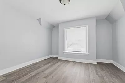 3701 W Kilbourn Ave, Milwaukee, WI 53208 - Photo 10