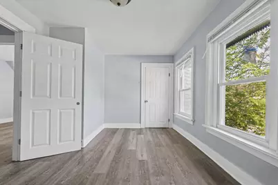 3701 W Kilbourn Ave, Milwaukee, WI 53208 - Photo 12