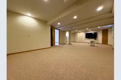 1402  40th Ave, Kenosha, WI 53144 - Photo 62
