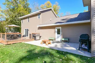 S63W16591 College Ave, Muskego, WI 53150 - Photo 36