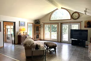 373 Church St, Burlington, WI 53105 - Photo 10