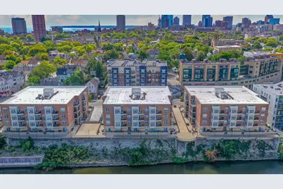1925 N Water St #408, Milwaukee, WI 53202 - Photo 4