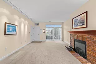 2561 W Colonial Woods Dr, Oak Creek, WI 53154 - Photo 6