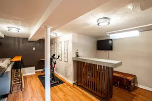 4433 S Nicholson Ave, Saint Francis, WI 53235 - Photo 24