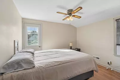 7707 W Hadley St, Milwaukee, WI 53222 - Photo 38