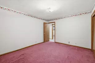 918 S 7th Ave, West Bend, WI 53095 - Photo 28