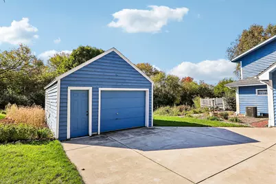 W289S3811  Wern Farm Cir, Genesee, WI 53189 - Photo 40