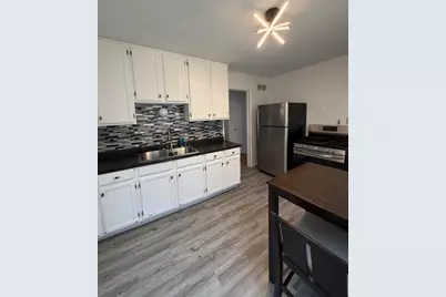3667 S 18th St, Milwaukee, WI 53221 - Photo 4