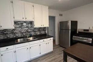 3667 S 18th St, Milwaukee, WI 53221 - Photo 4