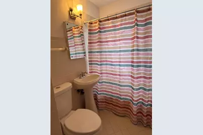 3667 S 18th St, Milwaukee, WI 53221 - Photo 10