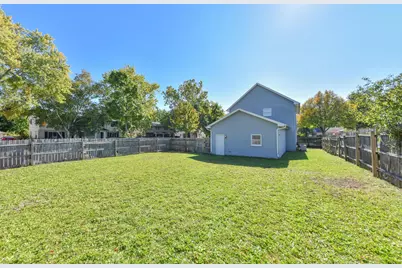 10102 W Jonen St, Milwaukee, WI 53224 - Photo 36