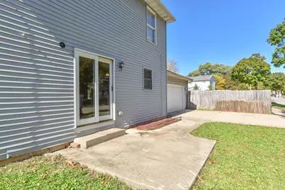 10102 W Jonen St, Milwaukee, WI 53224 - Photo 34