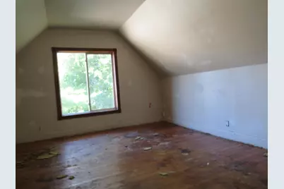 711  Ashland Ave, Sheboygan, WI 53081 - Photo 12