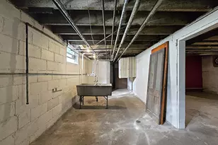 2220 E Vollmer Ave, Milwaukee, WI 53207 - Photo 64