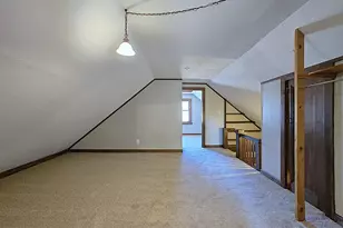 2220 E Vollmer Ave, Milwaukee, WI 53207 - Photo 32