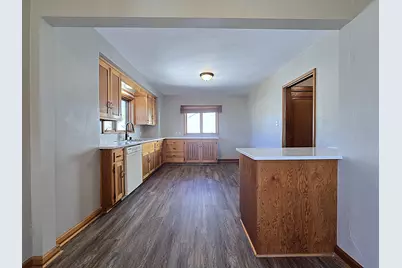 2220 E Vollmer Ave #2222, Milwaukee, WI 53207 - Photo 6