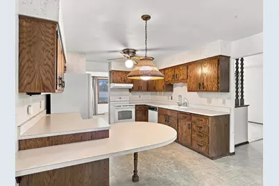 2130 N 28th St, Sheboygan, WI 53081 - Photo 12