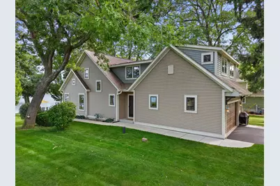 832 N Douglas Dr, Summit, WI 53066 - Photo 36