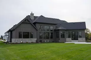 12825 N Blue Jay Ln, Mequon, WI 53097 - Photo 2