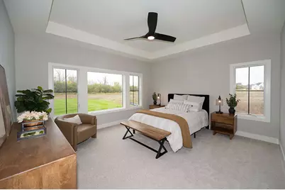 12825 N Blue Jay Ln, Mequon, WI 53097 - Photo 28