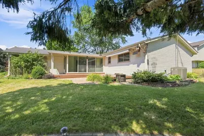 8150 S 58th St, Franklin, WI 53132 - Photo 44