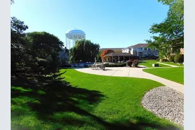 8535 W Waterford Ave #2, Greenfield, WI 53228 - Photo 24