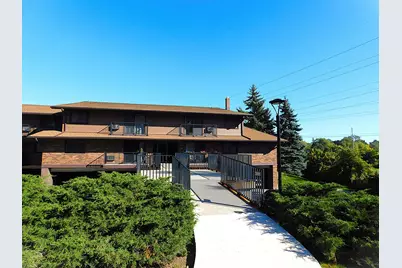 8535 W Waterford Ave #2, Greenfield, WI 53228 - Photo 2