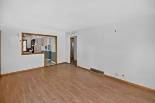 3631 S 82nd St, Milwaukee, WI 53220 - Photo 4
