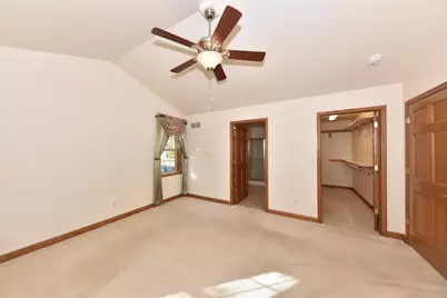 933  Juniper Ln, Hartford, WI 53027 - Photo 28